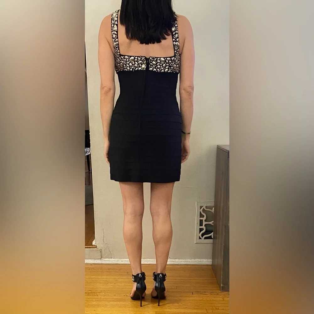 SHERRI HILL, black, dress. Size 4 - Picture 3 of 5